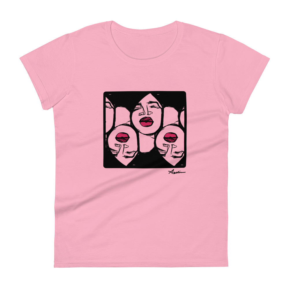 Lips Women's Fashion Fit T-shirt