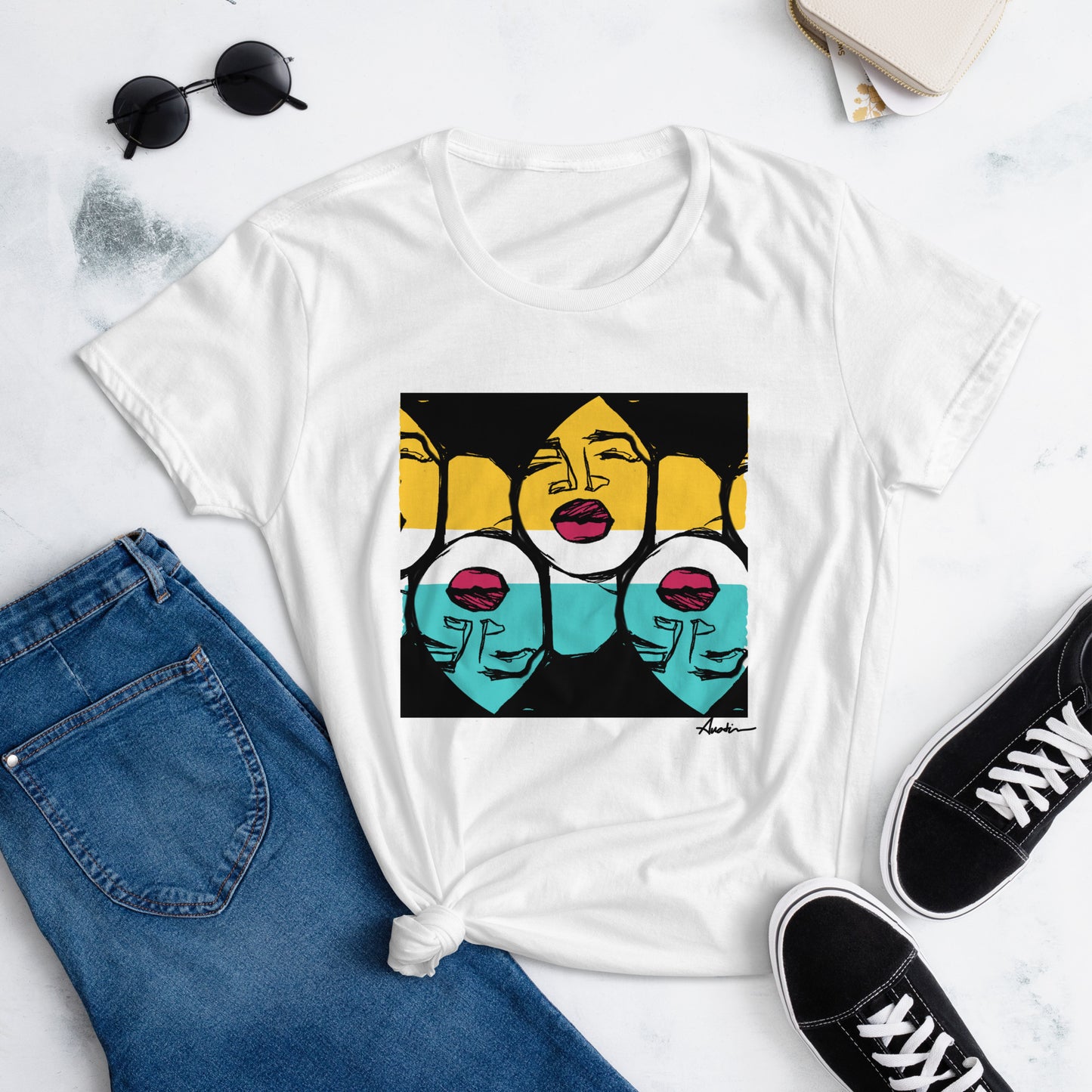 Lips (Triplets) Women's Fashion Fit T-shirt