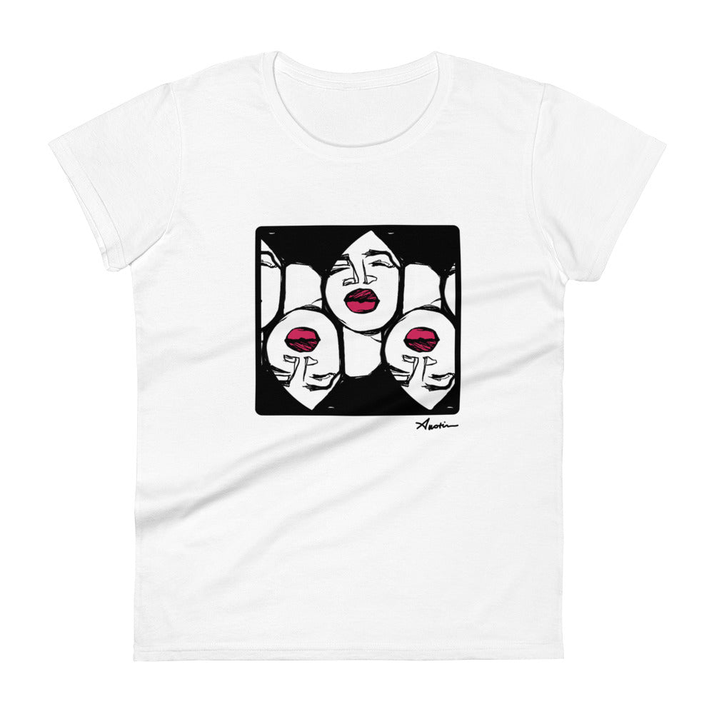 Lips Women's Fashion Fit T-shirt